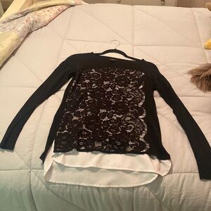 LIKE NEW Simply Vera Vera Wang Long Sleeve Shirt​